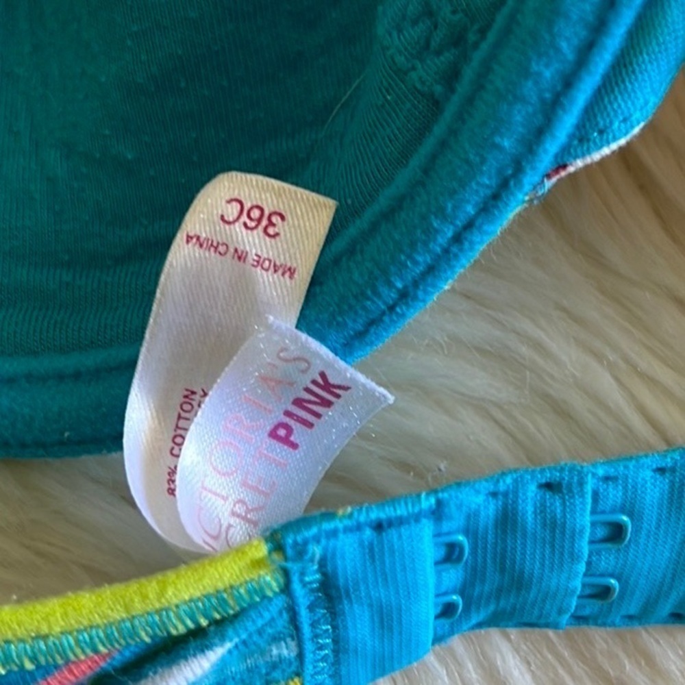 Vintage PINK Victoria’s Secret Bra - Picture 5 of 5